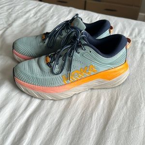 Hoka Women’s Bondi 7